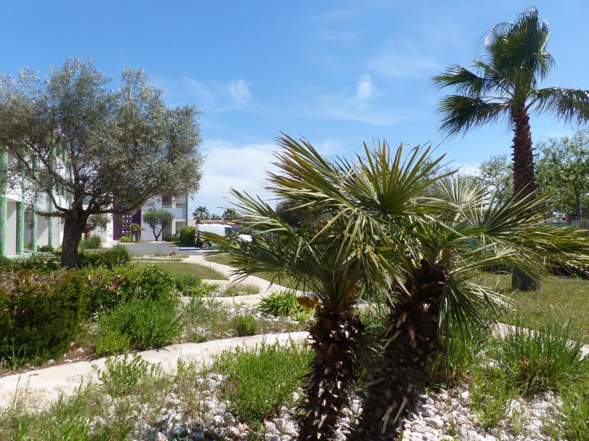 Le Jardin De Babylone "Reserve Aux Couples Uniquement" آجد المظهر الخارجي الصورة